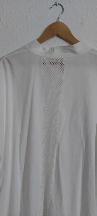 Blusón blanco detalles encaje