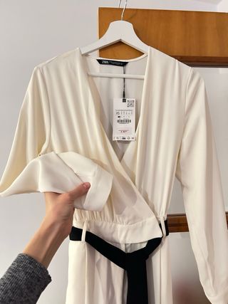 Mono Zara cruzado negro y blanco Talla S/M