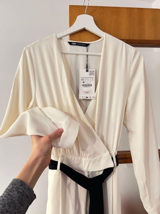 Mono Zara cruzado negro y blanco Talla S/M