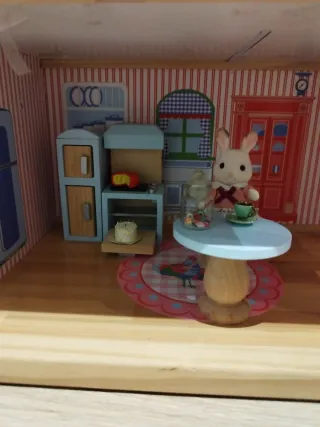 Casita de muñecas de madera(sin Silvanians)