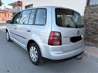 Volkswagen Touran 2010