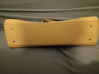 Liu Jo Borsa Gialla con Logo Oro