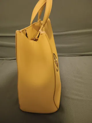 Liu Jo Borsa Gialla con Logo Oro