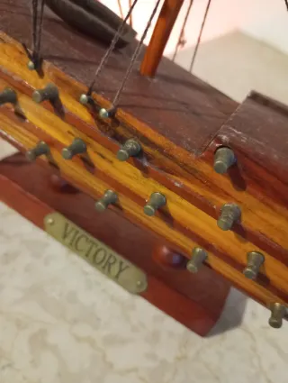 Galeone a tre vele Victory