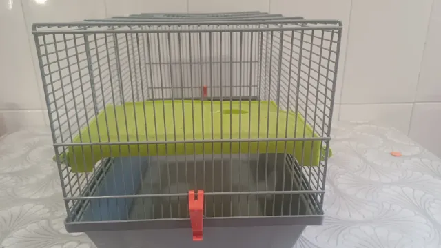 Jaula para hámster con plataforma