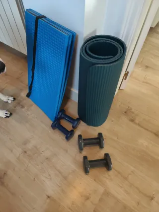 Pacchetto tappetini palestra e manubri