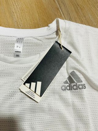Camiseta Adidas manga larga blanca nueva