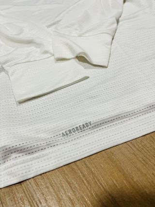 Camiseta Adidas manga larga blanca nueva