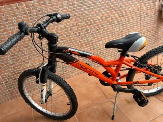 Bicicleta Monty 20". Disponible en Badajoz!!!