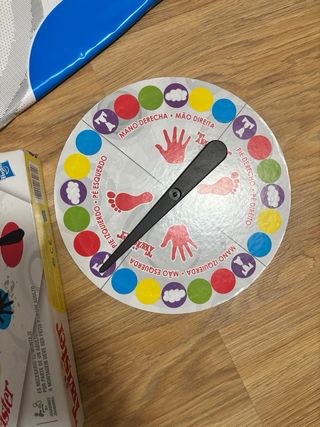 Juego Twister Hasbro