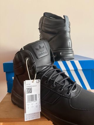 Botas Adidas Negras