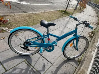 Bicicleta niña Btwin 24 azul
