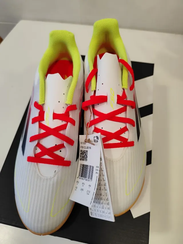 Adidas F50 Club IN Blancas y Rojas T.44