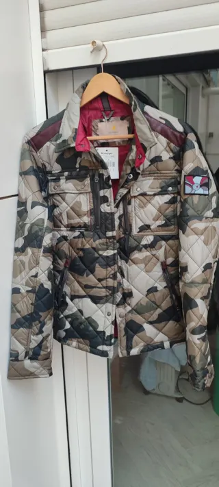 Chaqueta Camuflaje Acolchada Mujer Talla L 52