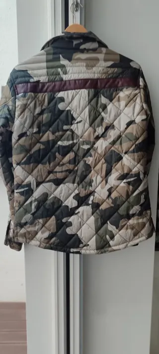 Chaqueta Camuflaje Acolchada Mujer Talla L 52