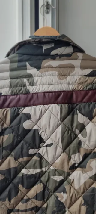 Chaqueta Camuflaje Acolchada Mujer Talla L 52