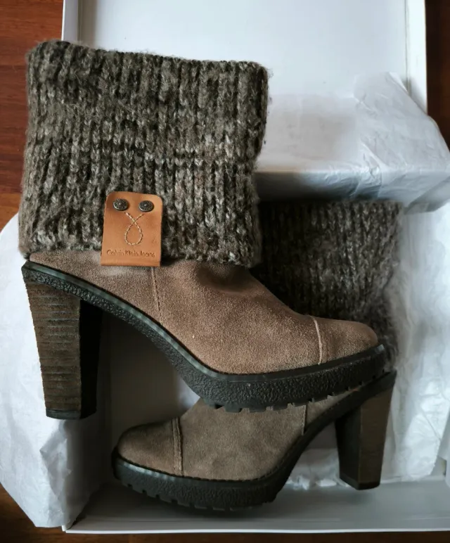 Botas Calvin Klein ante y lana