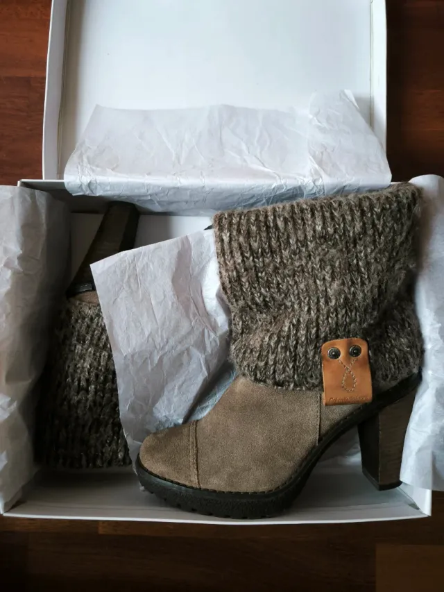 Botas Calvin Klein ante y lana