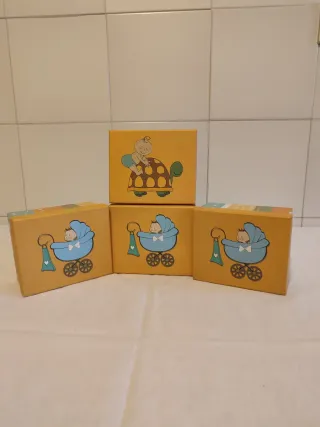 Cajitas decoradas para bebé (4 unidades)