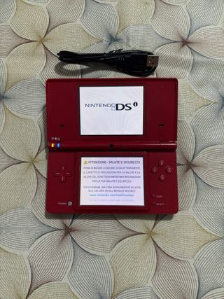 Nintendo DSi Rossa