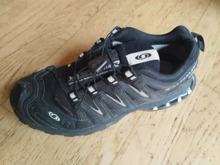 Deportivos Salomon Gore-Tex Negro