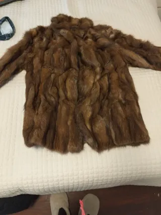 Abrigo de pelo marrón talla 38-40