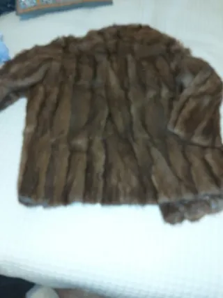 Abrigo de pelo marrón talla 38-40