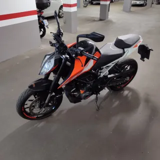 KTM Duke 390 - 7800km + Extras