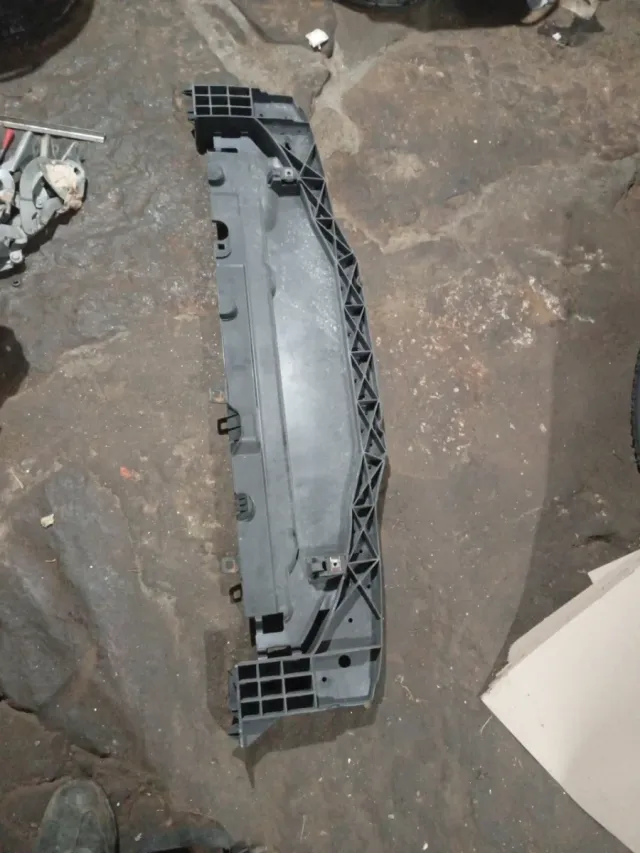 Refuerzo Peugeot 207