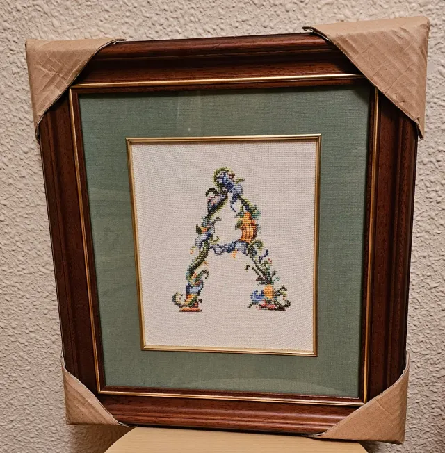 Cuadro Punto de Cruz Inicial A Marco Madera+crista