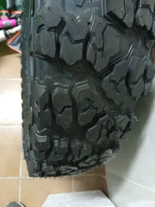 Juego de 4 Neumáticos 7.50R16C 116/114N 10PR