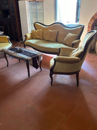 2 Poltrone Vintage Velluto Ocra Legno