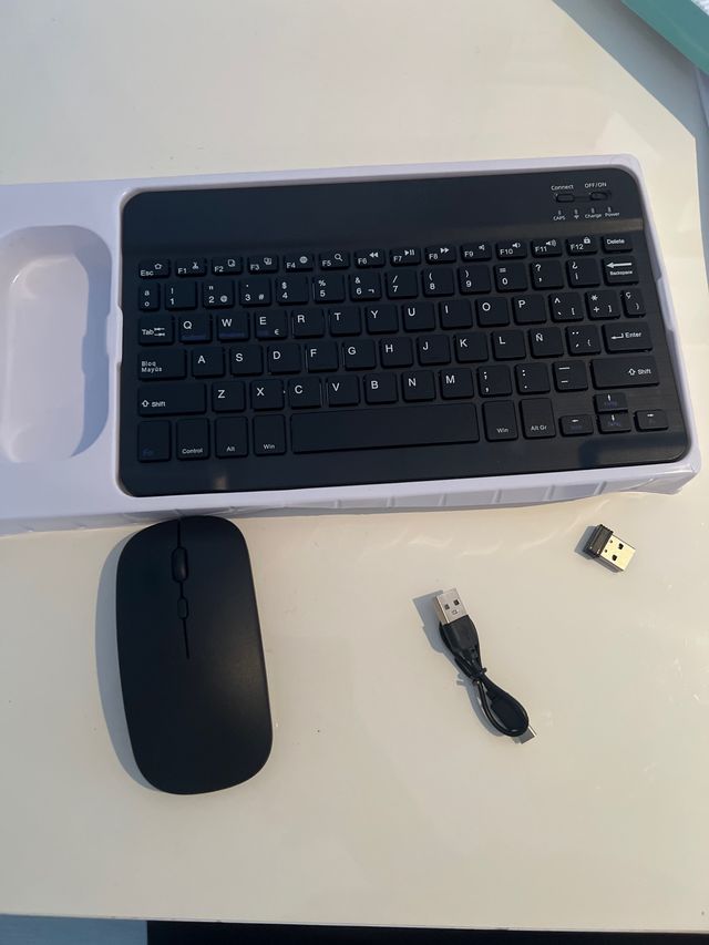 Teclado y Ratón Bluetooth/2.4G Inalámbricos