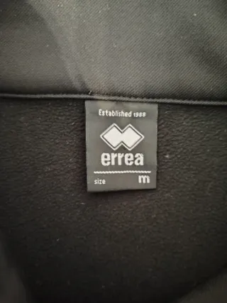 Sudadera C.D. Mirandés 1927 Errea Negra