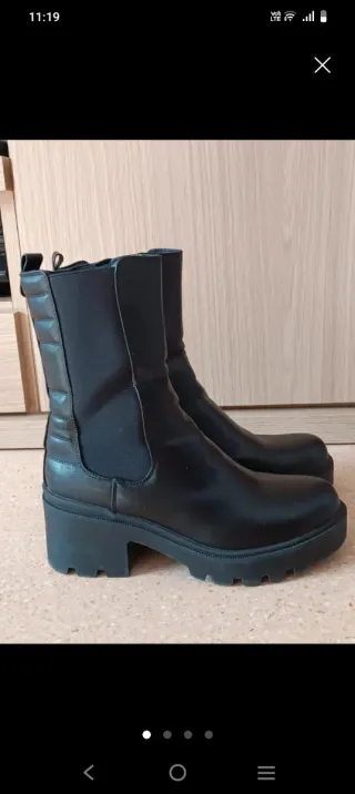 Botas Mustang Negras Talla 39