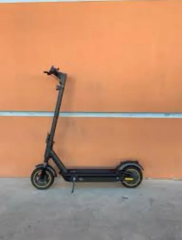 Patinete Eléctrico Nuevo con Doble Suspensión