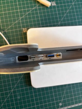 Henge Dock MacBook Pro Retina 2014