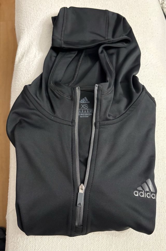 Moletom Adidas com capuz preto Tamanho XS