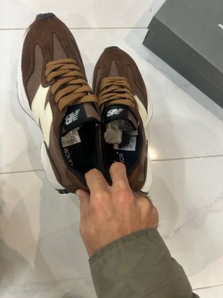 New Balance 327 Castanho Bege