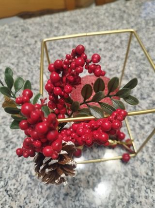 Centrotavola natalizio oro e rosso