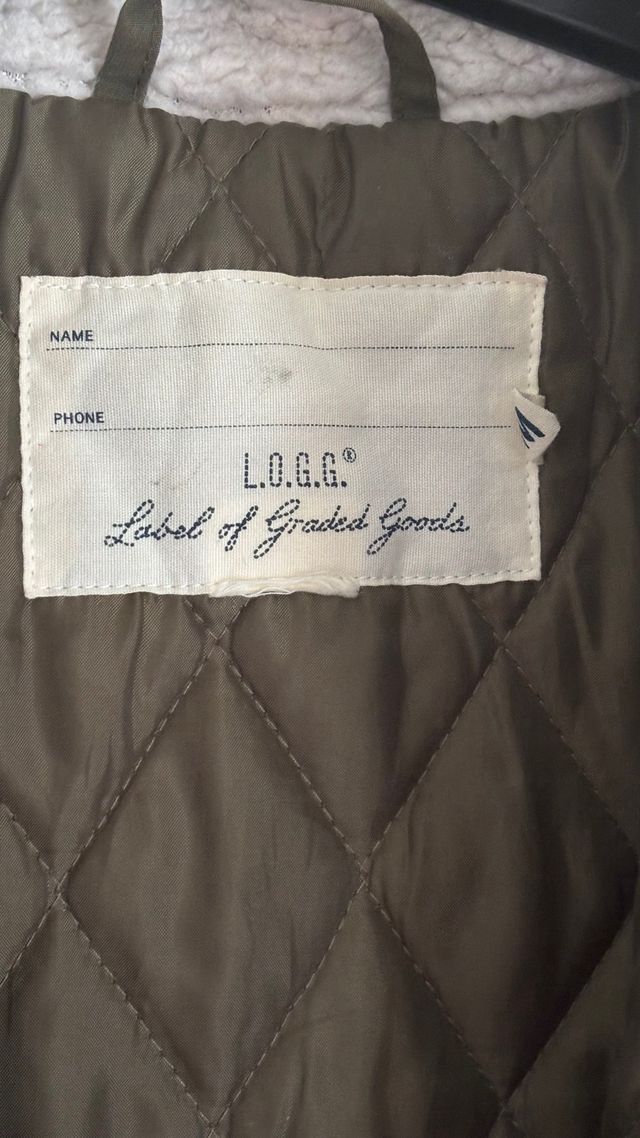 Cazadora verde H&M con capucha