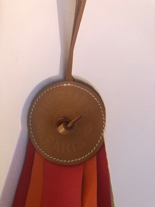 Charm Hermès para bolso