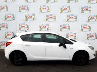 Centralita motor uce opel 55577647 astra j 1123402