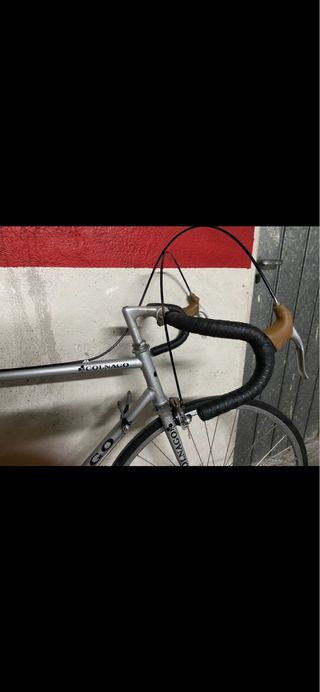 Bicicleta de carretera antigua Colnago