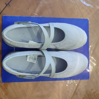 Zapatos Decathlon gris claro Talla 40