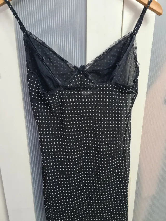 Lingerie sexy com bolinhas