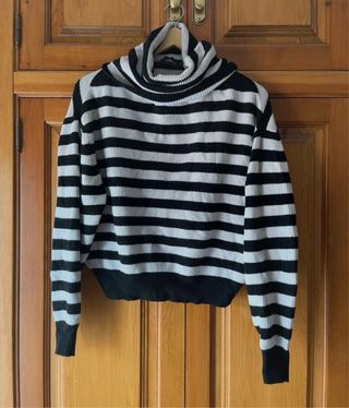 Jersey rayas cuello alto