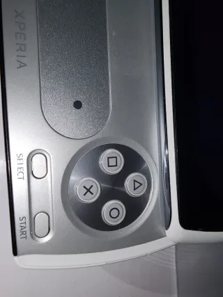 Sony Xperia Play Argento/Bianco