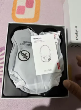 Cuffie Lenovo TH66 Bluetooth