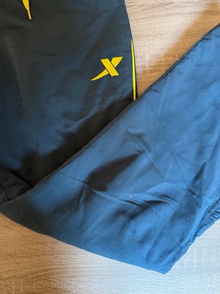 Pantalón chándal Villarreal CF azul y amarillo